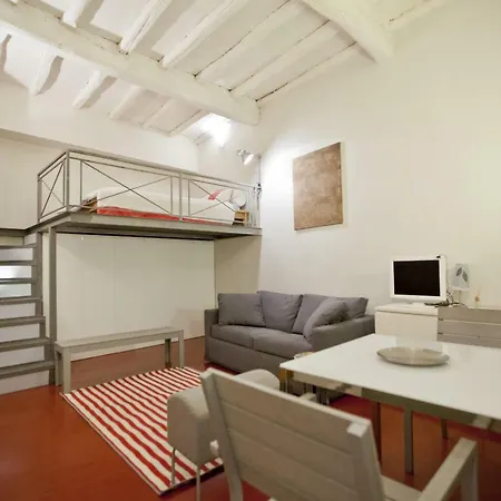 Loevly Studio In The Historical Center *